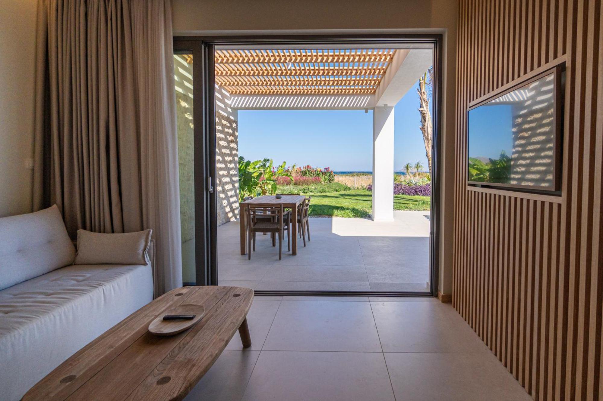 Taf Beach Villas With Tesla Tigkaki  Room photo